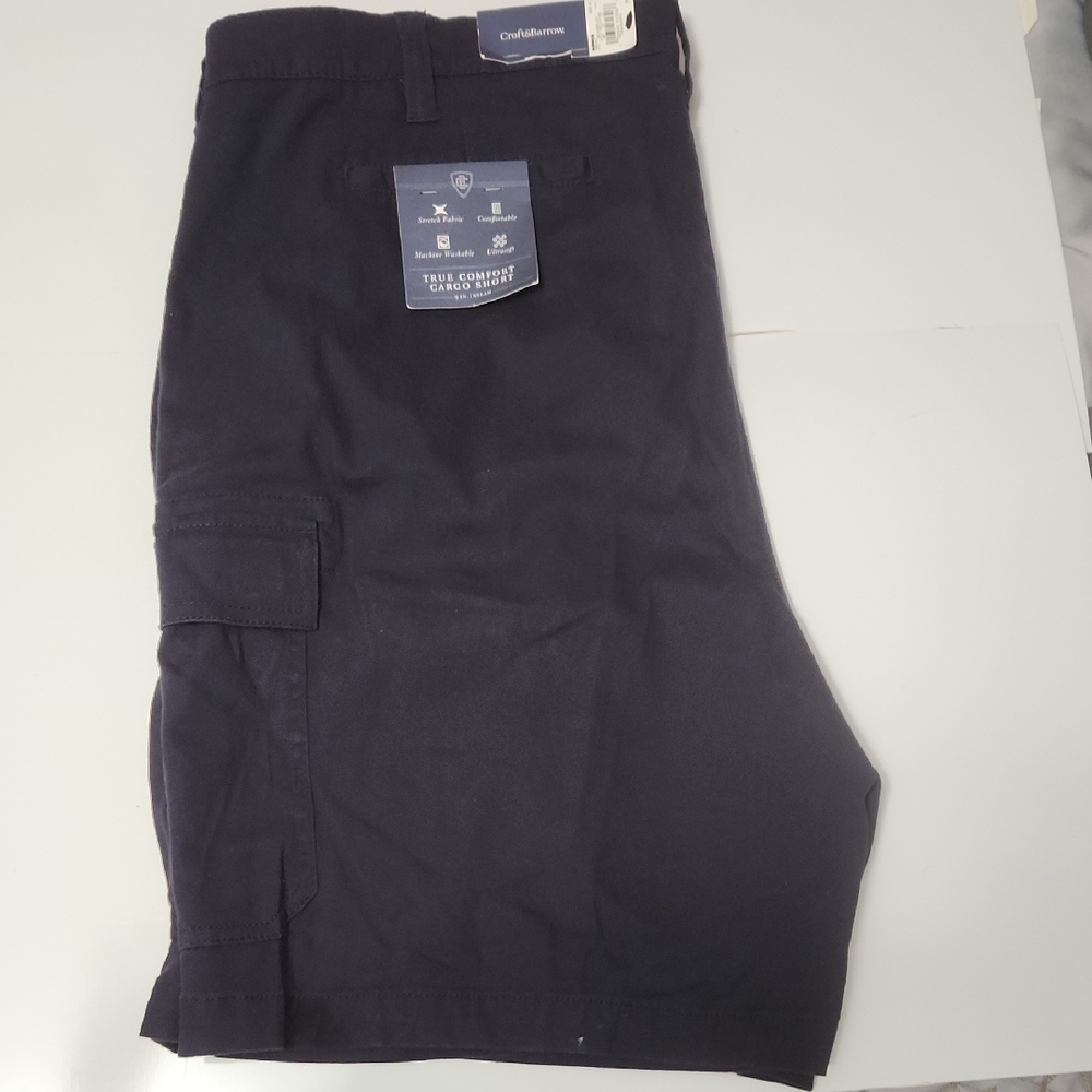 Croft & Barrow Men's Dark Cargo Shorts